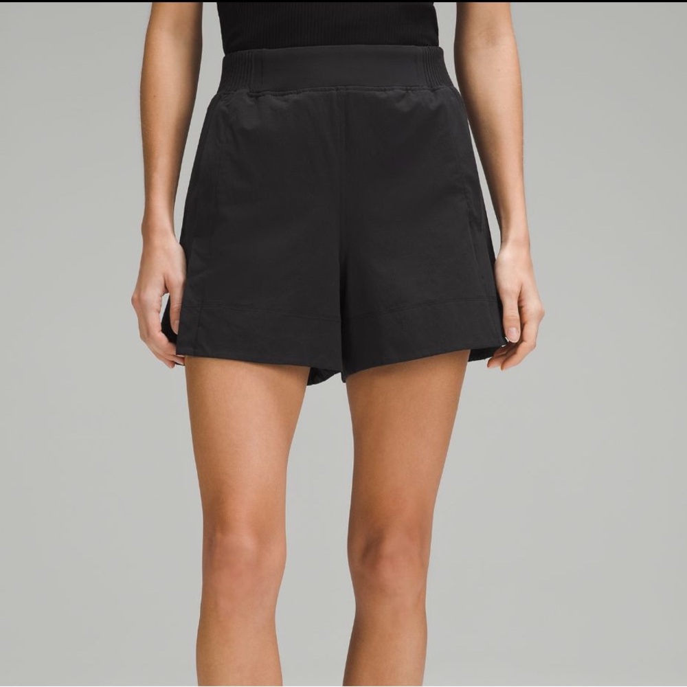 Lululemon high rise shorts